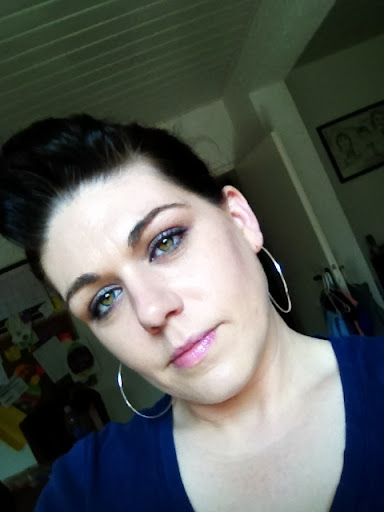 Nicole Graves Photo 6