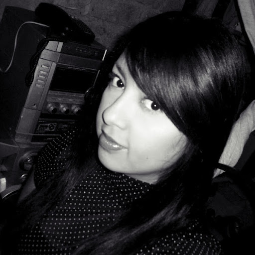 Janet Villanueva Photo 21
