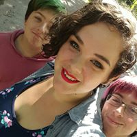 Sara Shultz Photo 22