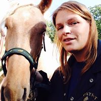 Samantha Botts Photo 9