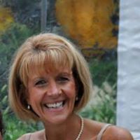 Christina Harding Photo 6