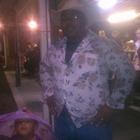 Michael Vanhook Photo 25