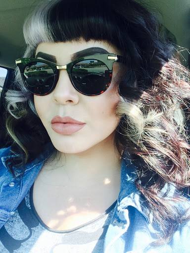 April Martinez Photo 16