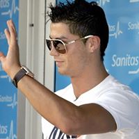 Benjamin Reynolds Photo 13