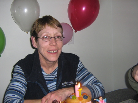 Joan Thomas Photo 9