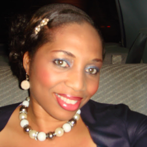 Sandra Walker Photo 38
