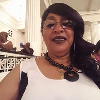 Geraldine Vaughn Photo 6