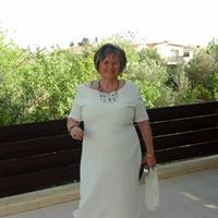 Tricia Hughes Photo 15