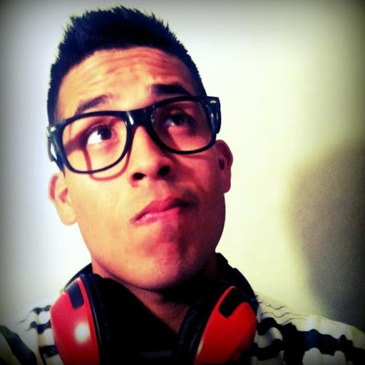 Fabian Flores Photo 15