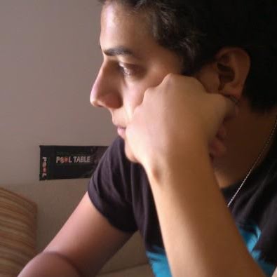 Victor Torres Photo 50