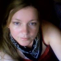 Shelley Walker Photo 21