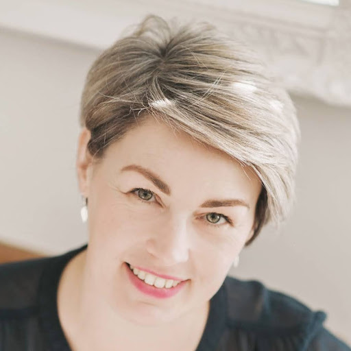 Jill Lawson Photo 34