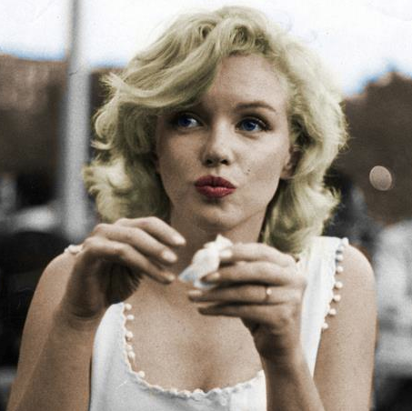 Cindy Escobar Photo 11