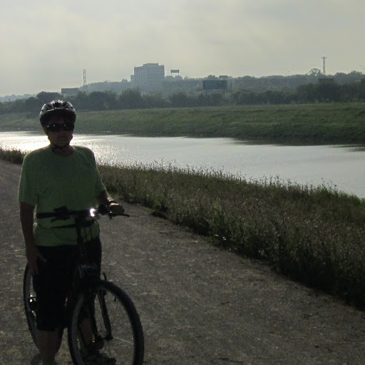 Lynne Summers Photo 11