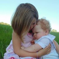 Lori Robertson Photo 34