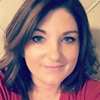 April Hendricks Photo 41