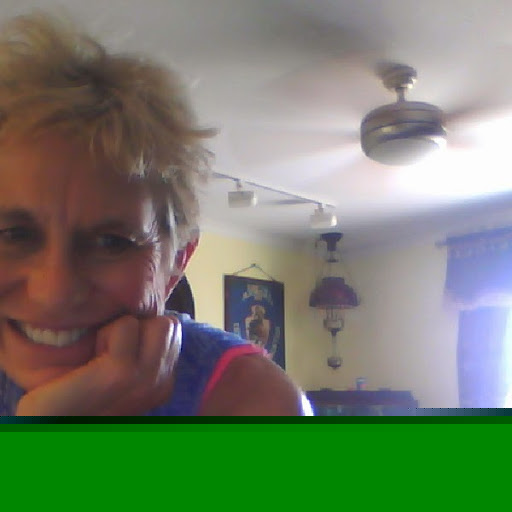 Anne Gross Photo 29