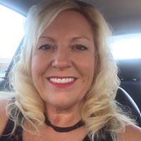 April Phipps Photo 12