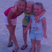 Jennifer Lindell Photo 24