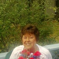 Carolyn Calhoun Photo 13