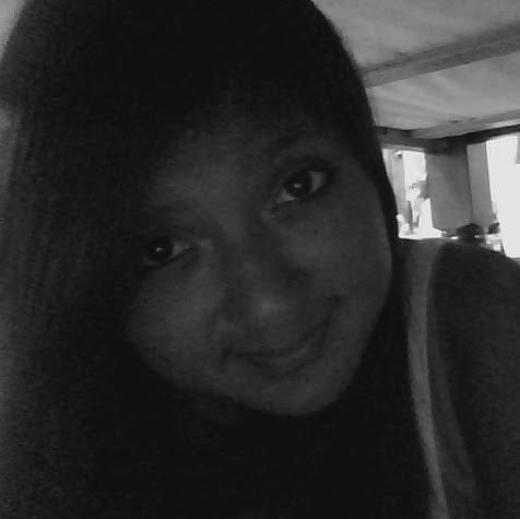 Aimee Gonzalez Photo 23