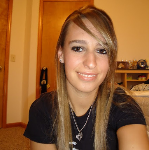 Jennifer Good Photo 32