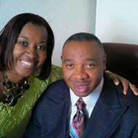 Rosalind Sanders Photo 9