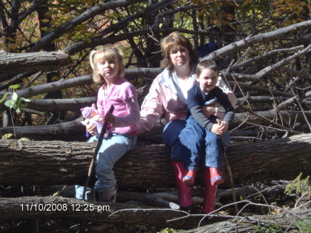 Stephanie Dean Photo 21