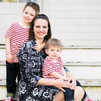 Alison Watson Photo 19