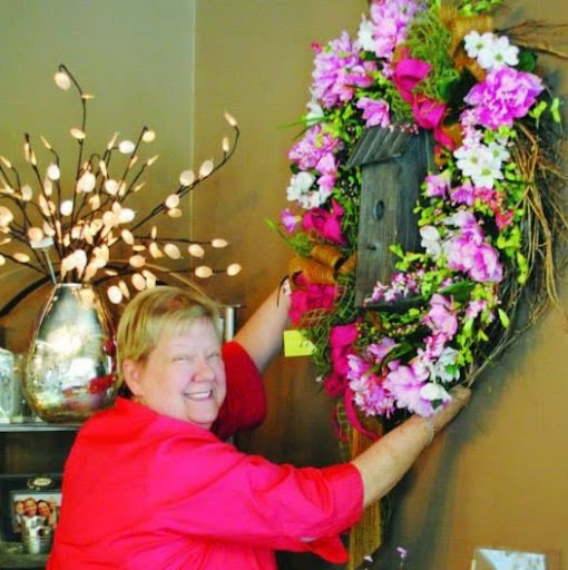 Cynthia Hicks Photo 4