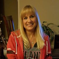 Traci Strickland Photo 14