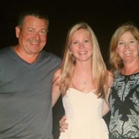 Robyn Simmons Photo 18