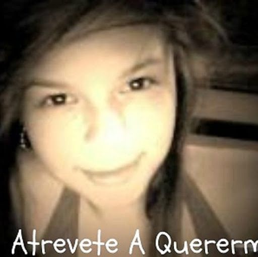 Karla Arias Photo 9