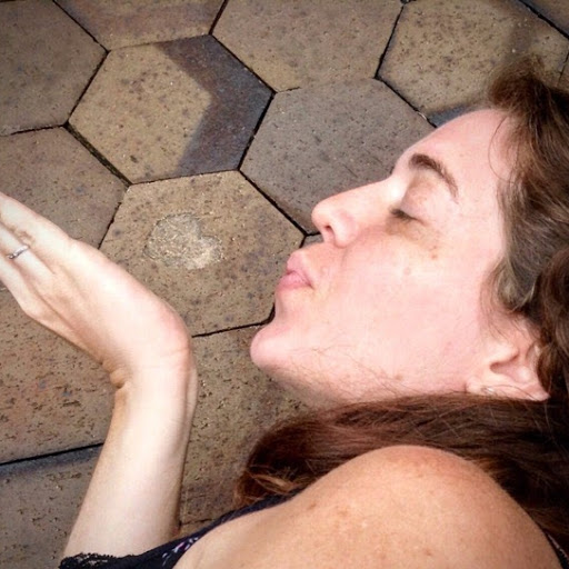Elizabeth Weber Photo 23