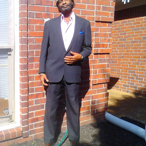 Edward Cannon Photo 34