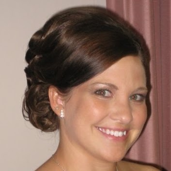 Amanda Carlson Photo 20