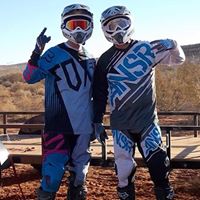 Aaron Tuttle Photo 17