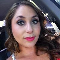 Rebecca Vargas Photo 16