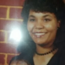 Geraldine Lawrence Photo 25