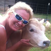 Kimberly Holland Photo 25