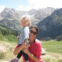 Emily Maynard Photo 29