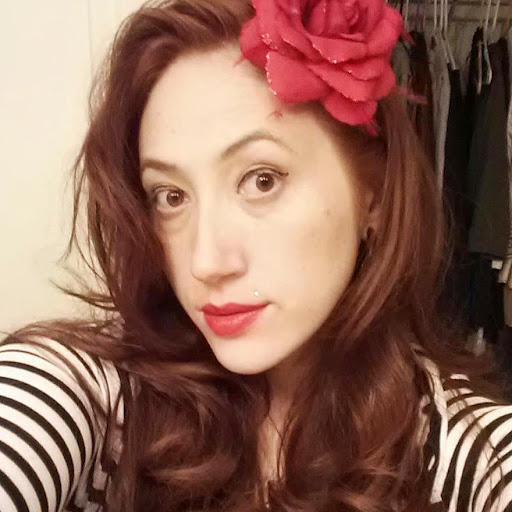 Stephanie Shea Photo 18