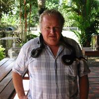 Bruce Harding Photo 27