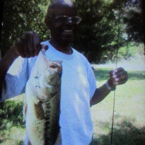 Larry Burke Photo 23