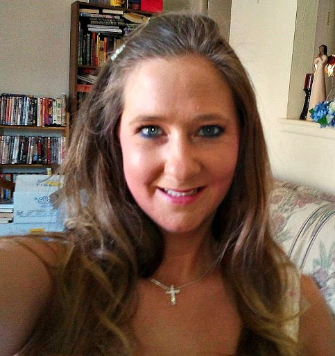 Amy Robinson Photo 7