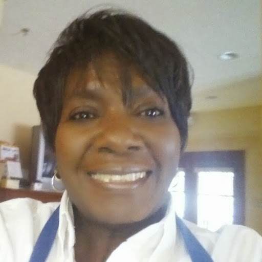 Ann Robinson Photo 12