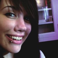 April Higgins Photo 40