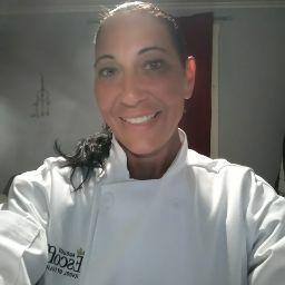 Christine Perez Photo 33