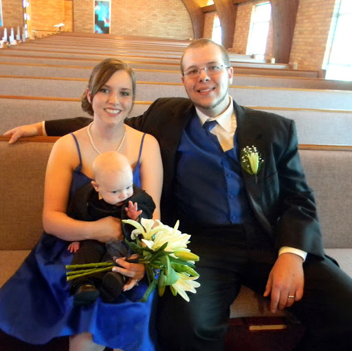 Ashley Combs Photo 27