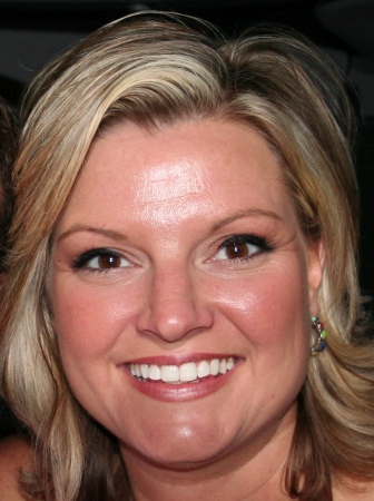 Carrie Jackson Photo 19